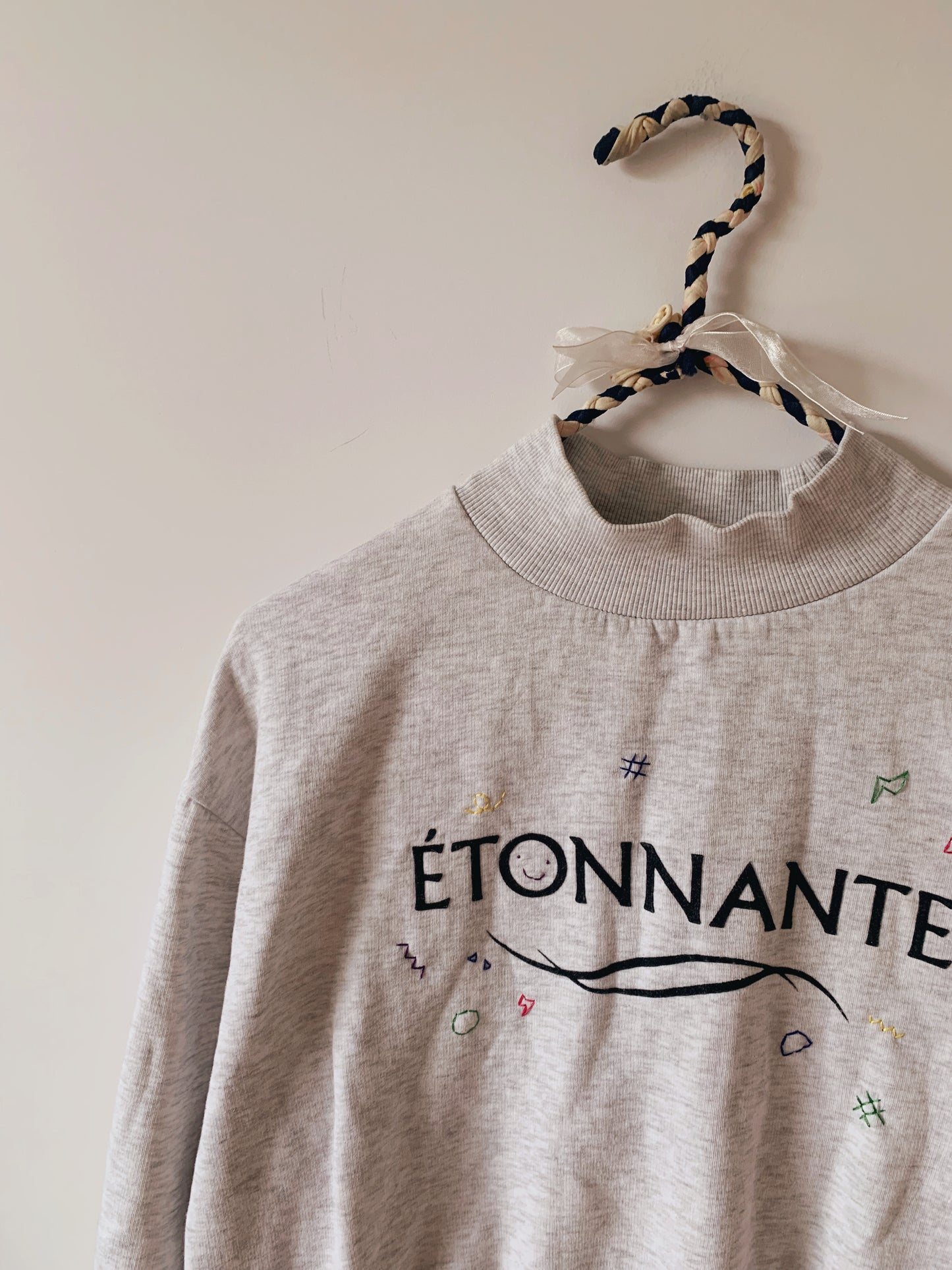 Étonnante Upcycled Crewneck