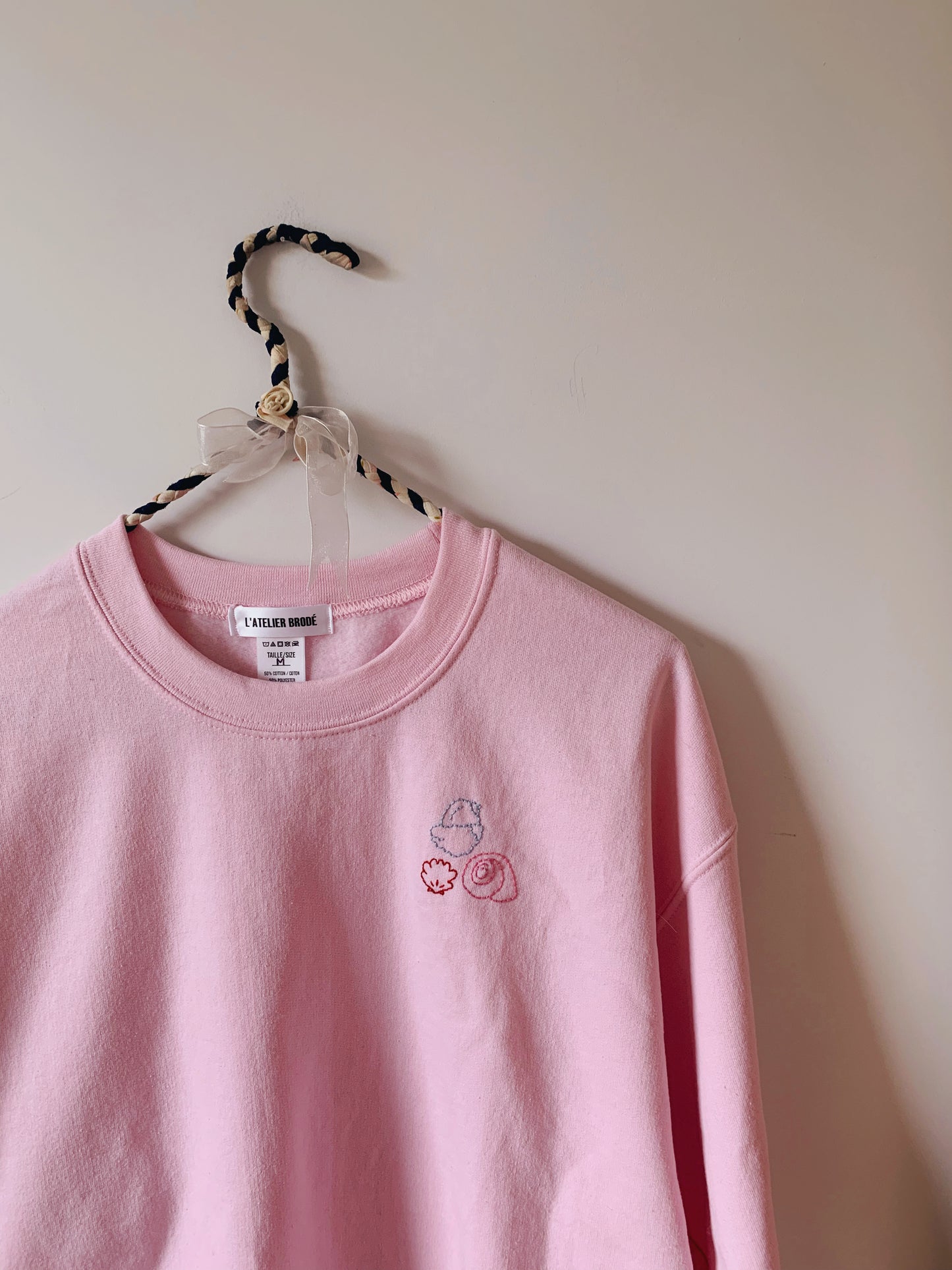 Shell crewneck