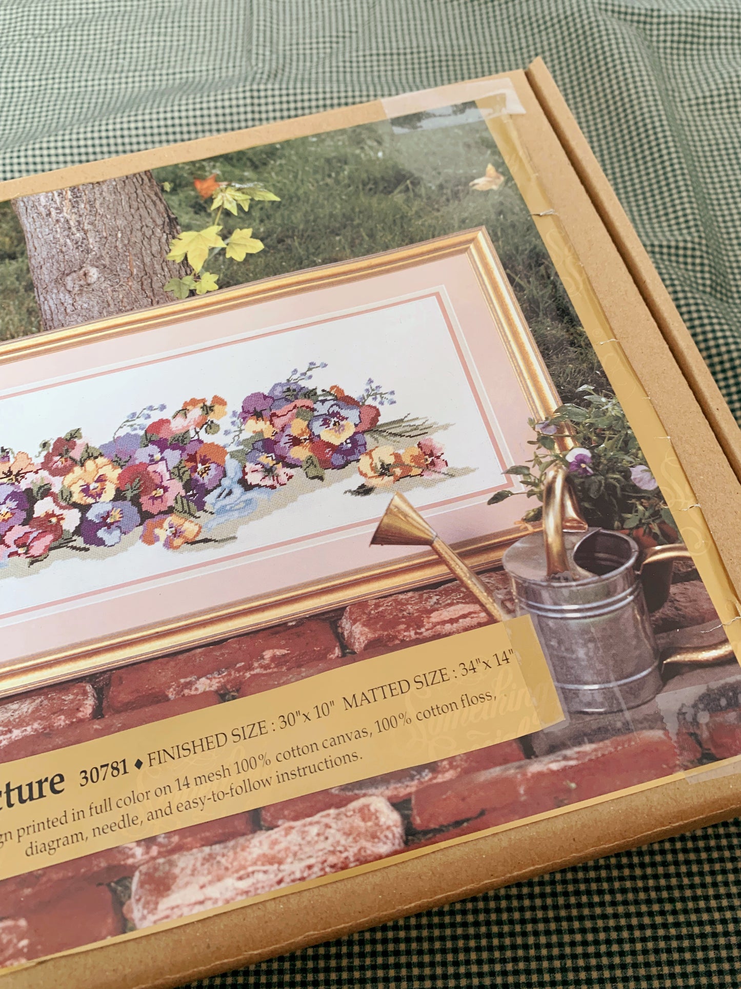 Vintage Pansies Embroidery Kit