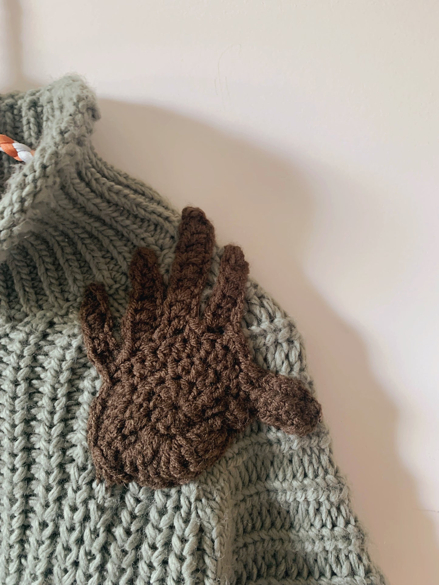 Hands Crochet Upcycle