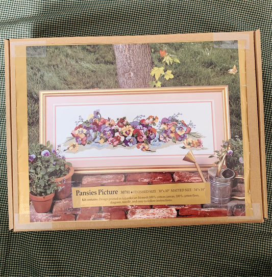 Kit de broderie Pensées Vintage